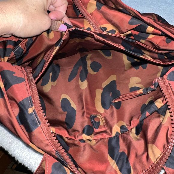 Madewell The (Re)sourced Tote Bag in Painted Leopard Brown Black Nylon Large - Picture 6 of 13